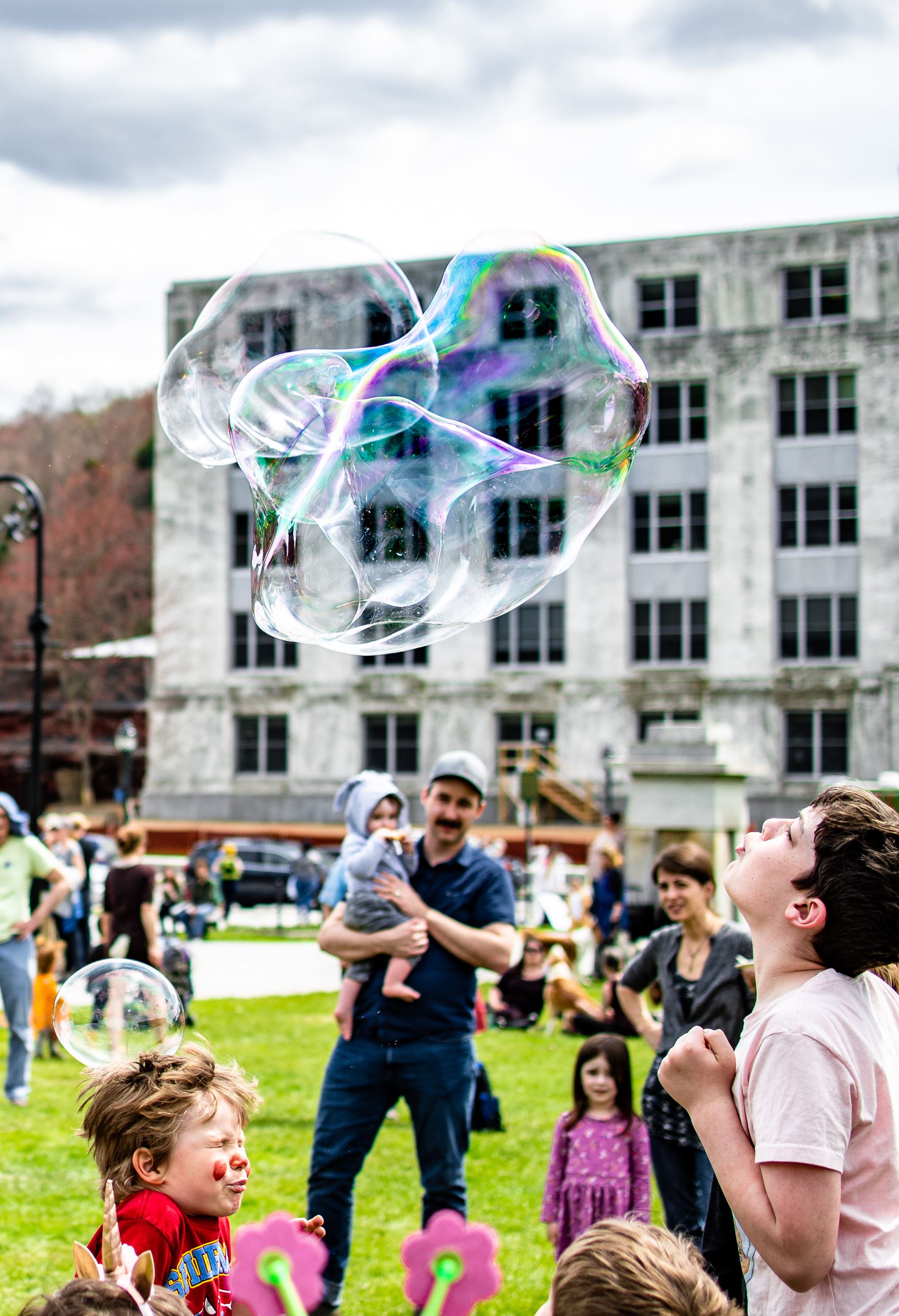 Bubbles on the State House Lawn, Photo by Ted Dawson